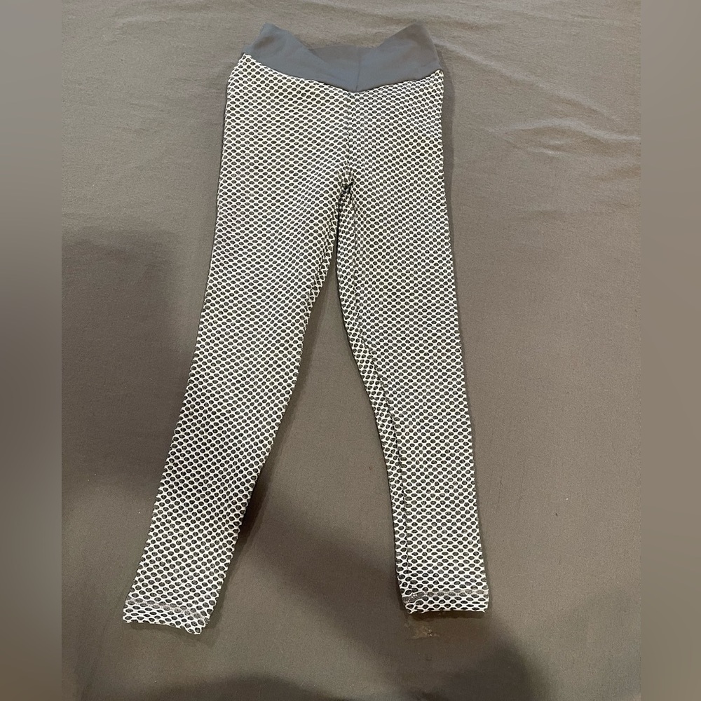 Good condition, only been worn a couple of times